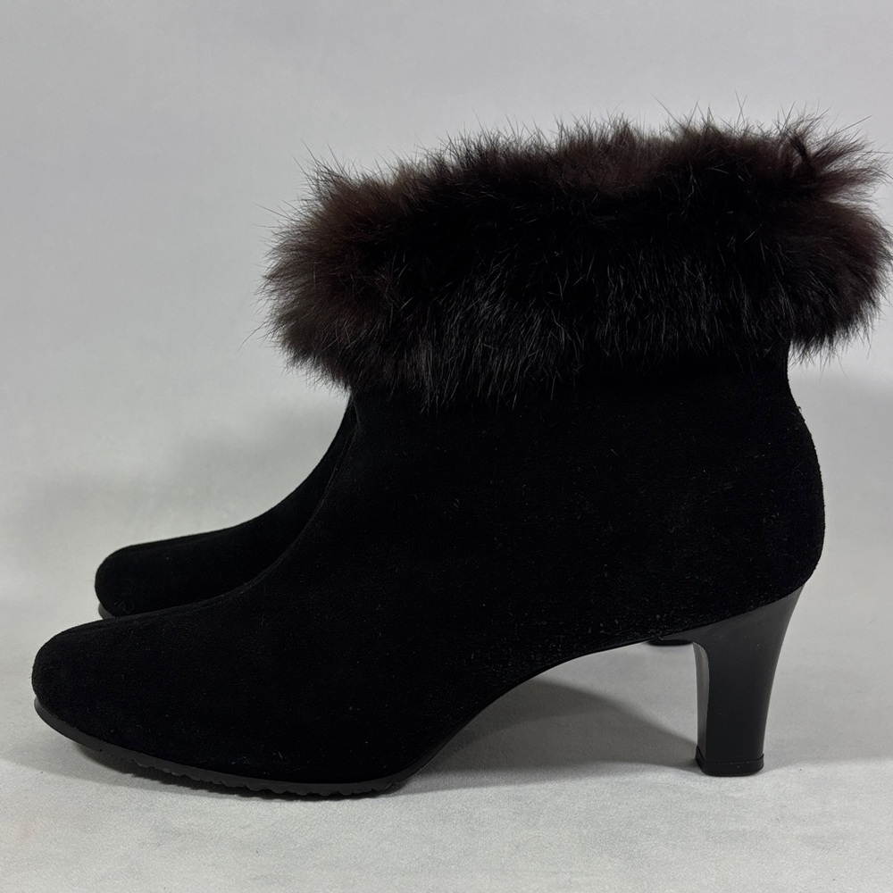 Chic Black Fur-Trimmed Heeled Suede Leather Boots **